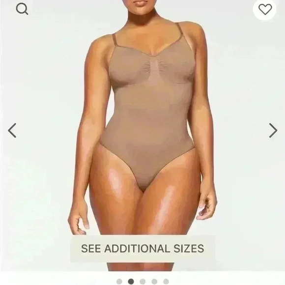 SKIMS Adjustable Straps Seamless Sculpt Compression Thong Bodysuit Size … - Picture 2 of 7